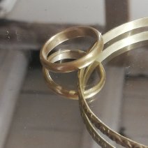 bracelet jonc et alliances homme et femme